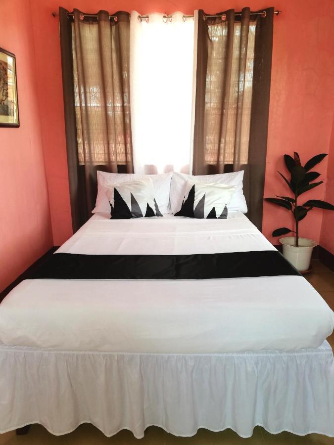 Agimats Crib Palawan Apartment Puerto Princesa Luaran gambar